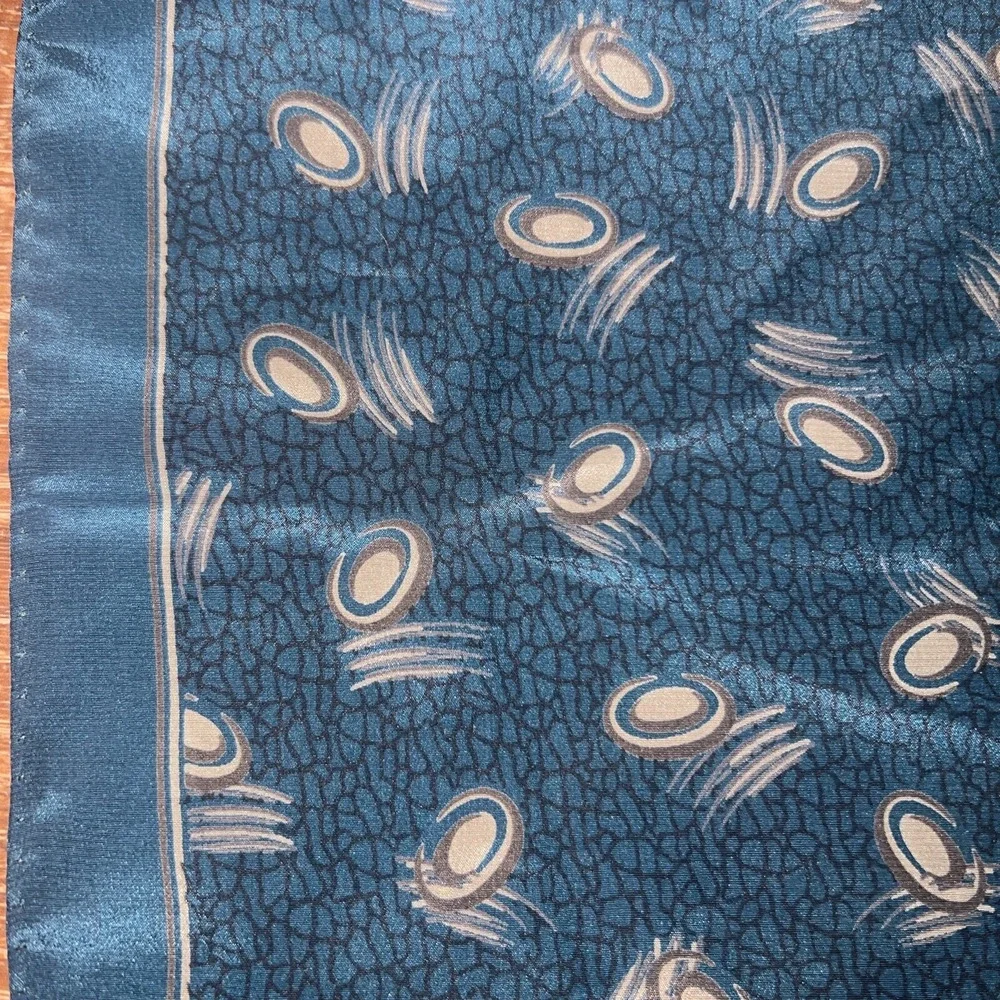 PAISLEY Handkerchief VINTAGE‎ Teal, Gray Silver 100% SILK Made in Italy 13-13